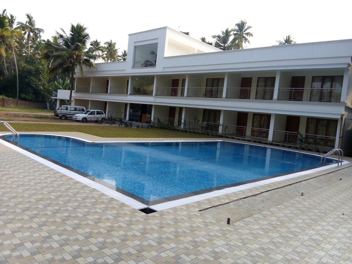 Travancore Island Resort Thiruvananthapuram Buitenkant foto